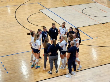 A MÁV Előre SC-ST Solar női csapata helytállt, de alulmaradt